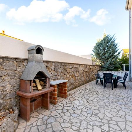 Apartments Aisa* Countryside Holiday Just 500M From The Beach! Krk Town Eksteriør bilde