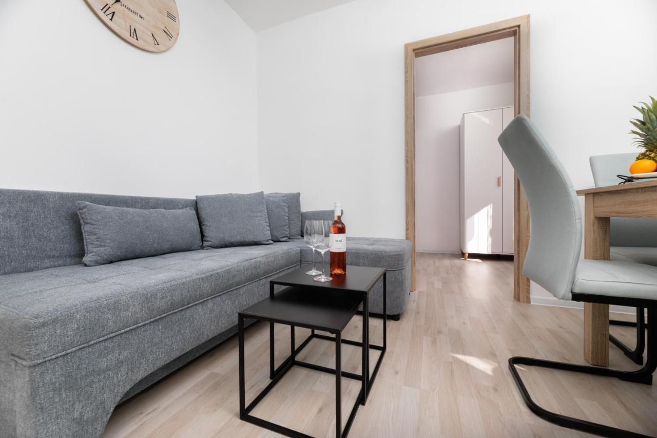 Apartments Aisa* Countryside Holiday Just 500M From The Beach! Krk Town Eksteriør bilde