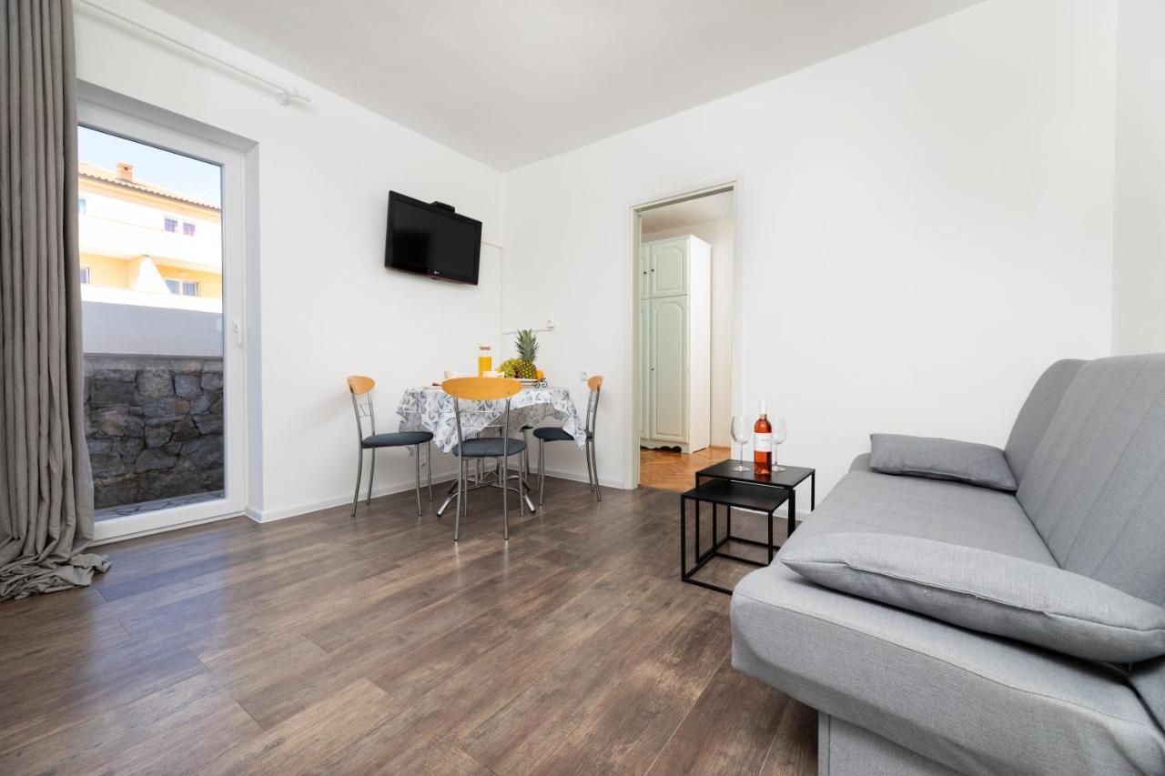 Apartments Aisa* Countryside Holiday Just 500M From The Beach! Krk Town Eksteriør bilde