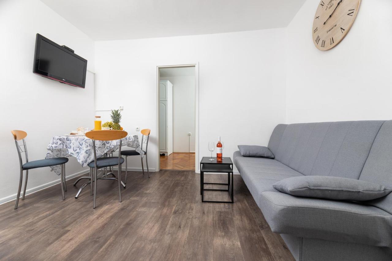 Apartments Aisa* Countryside Holiday Just 500M From The Beach! Krk Town Eksteriør bilde