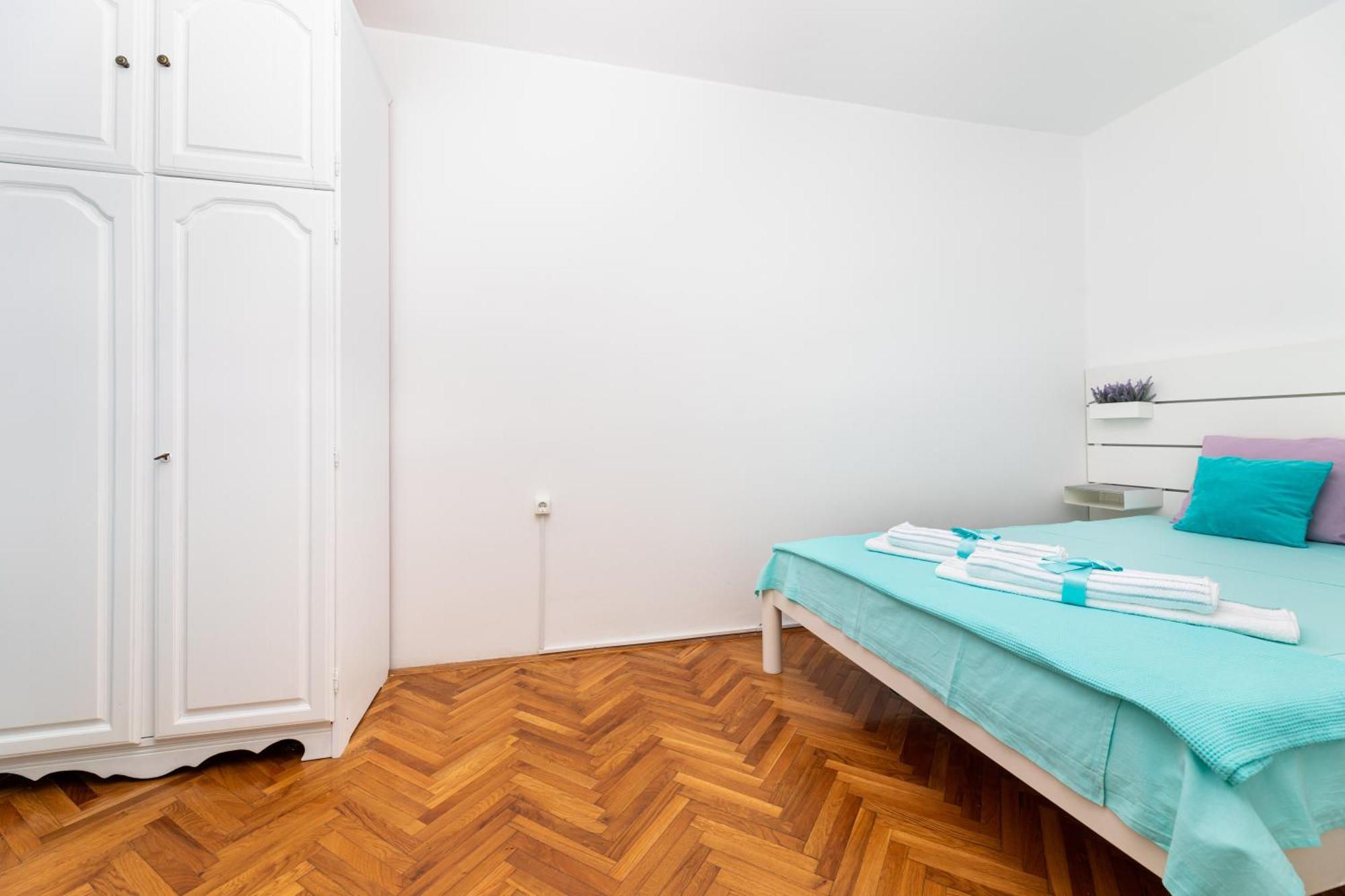 Apartments Aisa* Countryside Holiday Just 500M From The Beach! Krk Town Eksteriør bilde